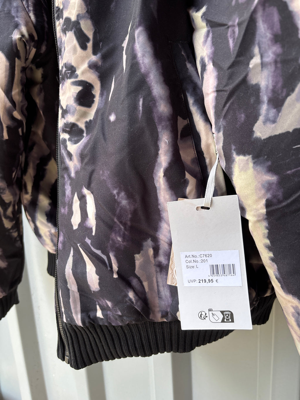 Carlo Colucci Teddyjacke – Reversible – Liquid Stitches