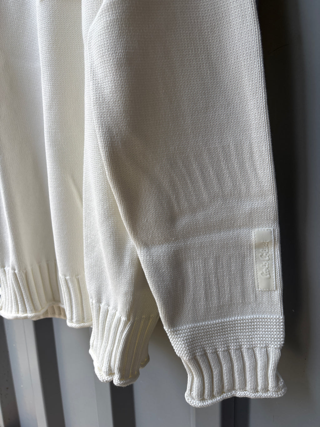 Carlo Colucci Strickpullover – Offwhite – Feinstrick – Designer Pullover
