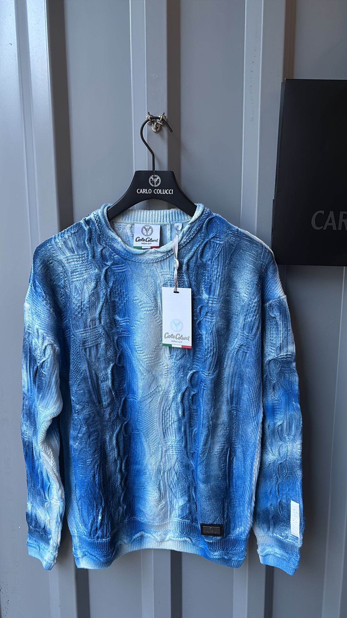 Carlo Colucci Strickpullover – Blau – Strukturmuster